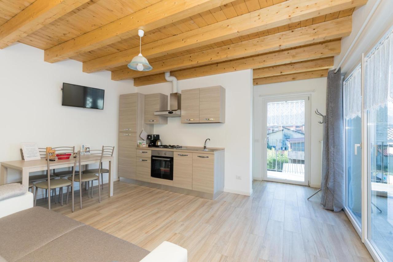 Apartmán Residenze Lariane Colico Exteriér fotografie